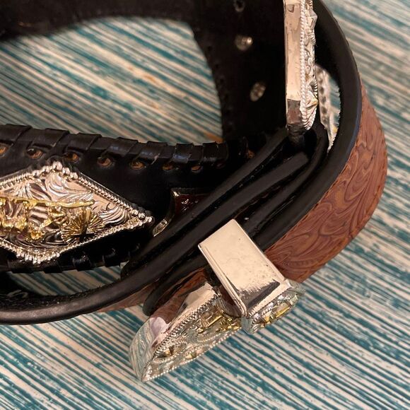 Praying Cowboy Vintage 2-Toned Hand-tooled Large Buckle Men’s Western/Cowboy Bel - Picture 10 of 16